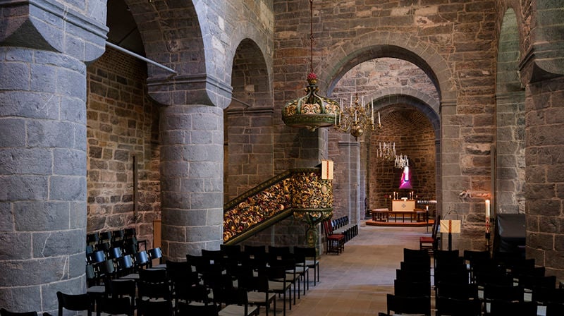 Gamle Aker kirke. Foto: Roger Jensen