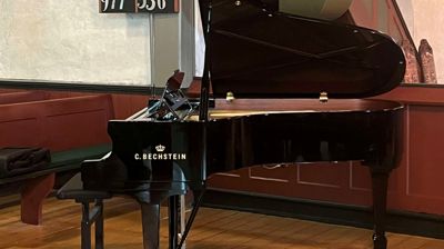 Bechsteinflygelet i Skedsmo kirkerom. Foto: Elisabeth Vatn.