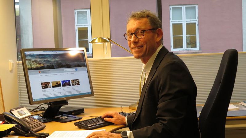 Steinar Skomedal på plass på sitt nye kontor. Foto Dag Kvarstein