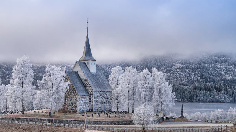 Slidredomen i Vestre Slidre er den kyrkja som blir mest brukt. Foto: Ola Døhl