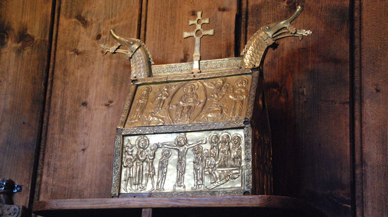 Relikvieskrinet fra Hedalen stavkirke skal stilles ut på British Museum i London. Foto: Arne G. Perlestenbakken/www.hedalen.no