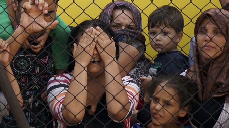 Kvinner og barn blant syriske flyktninger. Budapest 2015. Foto: wikimedia.org