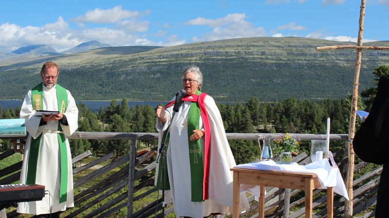 I forbindelse med det årlige Peer Gynt-arrangementet, holdes det messe på Kvamsfjellet. Foto: Jens Petter Ous