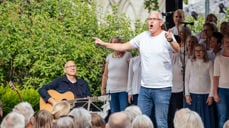 Leif Ingvald Skaug er på scenen med gospel og allsang hver dag under Olavsfest
