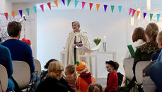 Biskop Herborg Finnset talte under visitas- og karnevalsgudstjenesten i Sverresborg kirkesenter. (Alle foto: Aud Kristin Saltvik Aasen)
