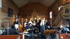 Musikkverket «Vi er heime no» ble fremført av musikere og sangere fra Indre Fosen i Leksvik kirke, søndag 25. november. (Foto: Herborg Finnset)