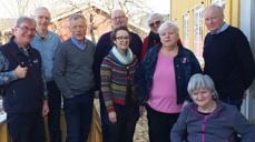 Fra høyre: Ole Johan Beck , Leif Johannes Netland, Roar Strømme, Rune Rasmussen, Ragnhild Høgseth, Sølvi Dahle, Anne Grethe Sivertsen, Torill Edøy og Tor Ivar Torgauten.