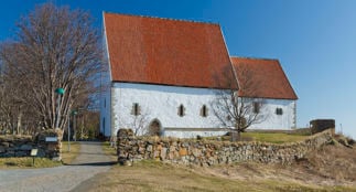 Trondenes kirke. Foto Simo Räsänen, Wikimedia Commons, CC BY- SA 3.0