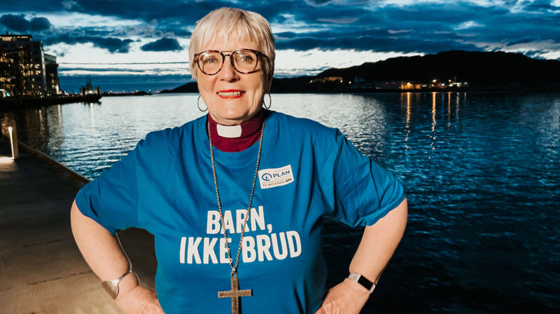 Biskop Ann-Helen støtter årets TV-aksjon med tema Barn, ikke brud. Foto: Kontrafeimedia