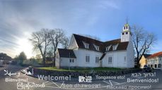 Egersund kirke tilbyr oversettelse på mange språk. Foto Ivar Barane