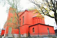 – St. Petri er en varm og romslig kirke, vakkert restaurert, skriver Marie Rein Bore.