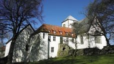 Utstein kloster er en av Stavangers fem middelalderkirker.