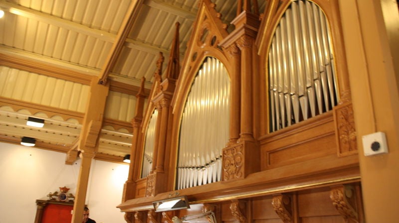 Bryllupsmarsjer, salmer og musikk