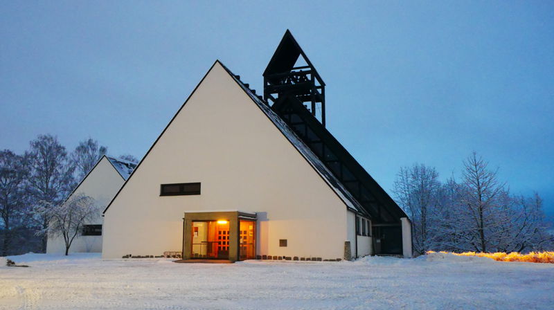 Se hva som skjer i Holmen kirke i desember med påmelding til julegudstjenester