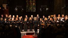 Bergen Domkor syng for 17. gang på Festspillene i Bergen. Denne helga kan du få med deg konsert laurdag og festspelgudsteneste søndag. Velkommen!
