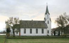 Strandebarm kyrkje (foto: Den norske kyrkja)
