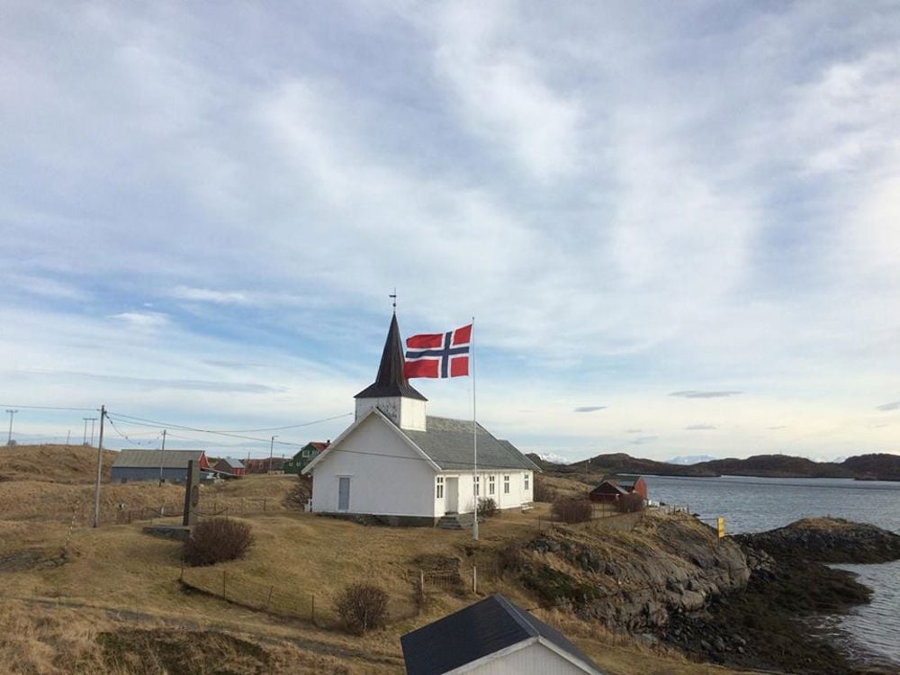 Helligvær kirke