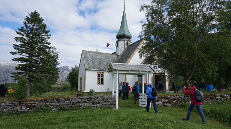 Menighetstur til kirkesøndag i Rørstad kirke
