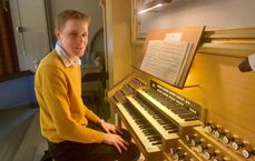 Jon Martin Høie brenner for kirkemusikken, og er selv en aktiv bidragsytere for å rekruttere nye organister. Foto: Elisabeth Helgeland Wold