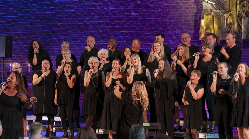 Jul med Drammen International Gospel Choir