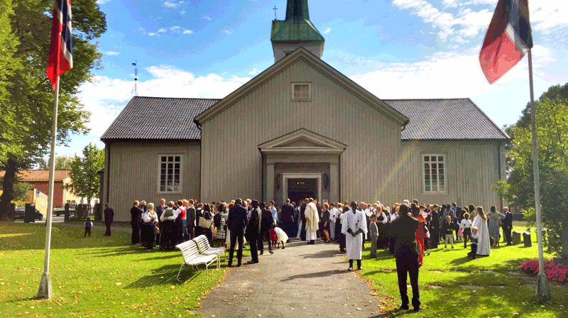 Gudstjeneste i Strømsø kirke (igjen) i pinse 