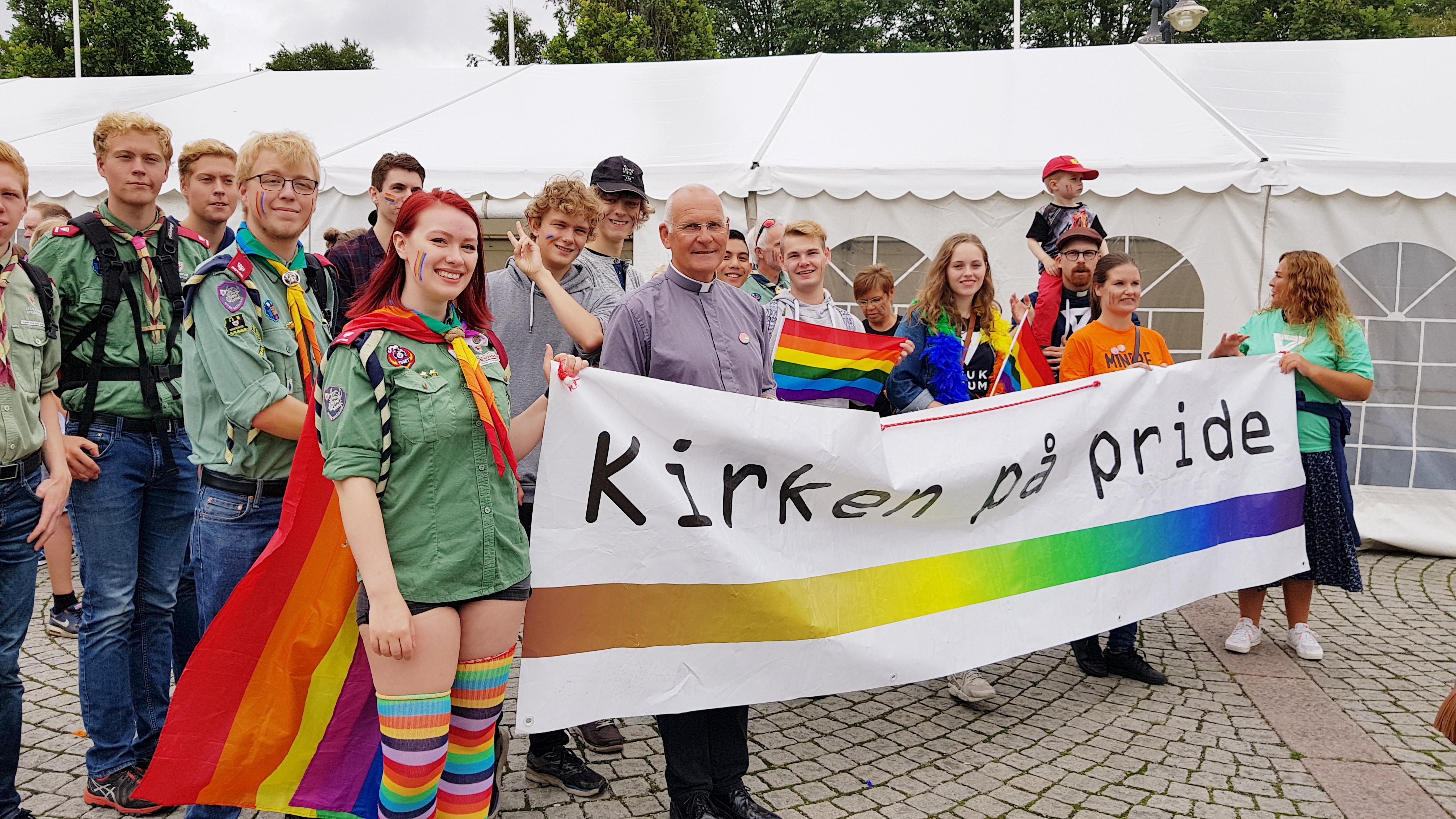 Stor Og Stolt Kirkedelegasjon På Pride - Haugesund Kirkelige Fellesråd