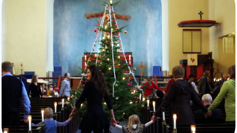 Juletrefestgudstjeneste på Kristi åpenbaringsdag i Lillestrøm kirke.