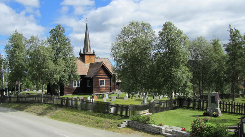 Skåbu kyrkje sommer 2022