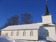 Haugner kirke vinter