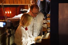 Elev Olav og orgelpedagog Bjørn Vidar fra orgelklubben Sofie. Mandag 19. mars er det konsert i Gamle Aker kirke.