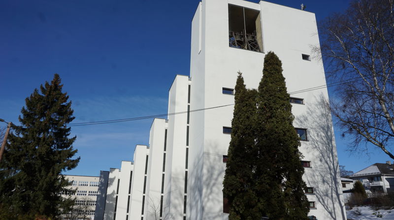 Sinsen kirke (bildet) er 50 år, Hasle kirke feirer 60.
