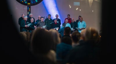 Når kyrkjene syng jula i møte