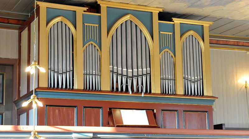 Orgeletpå Geitastrand som ble bygd til Børsa kirke i 1905.