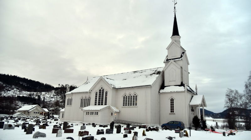 Skaun kirkelige fellesråd sender med dette på offentlig høring forslag til Forskrift om gravplassvedtekter, Skaun kommune Trøndelag