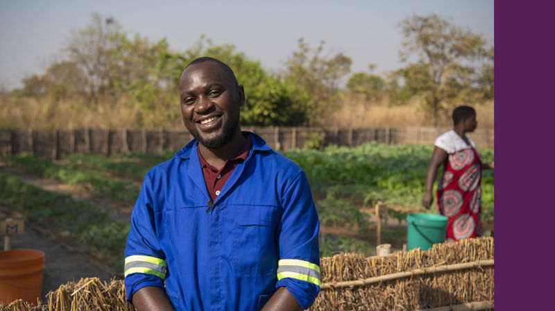 Tenner håp: Takondwa Phanga er agronom og bruker yrket sitt til å få bønder i Malawi ut av fattigdom