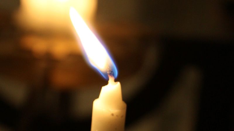 KIRKEN ER IKKE STENGT