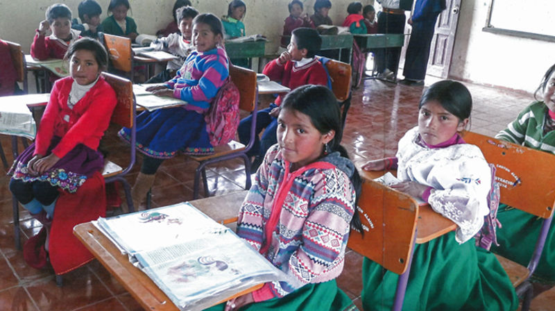 Berg menighet hjelper barn i Ecuador med skolegang