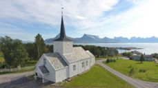 Korsnes kirke, Foto Per Sverre Simonsen