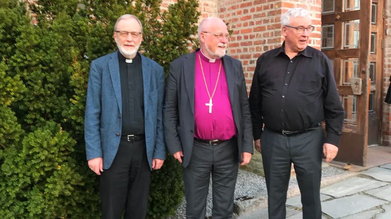 Prost Bjarne Olav Weider, Biskop Atle Somemrfeldt, Sogneprest Steinar Tosterud