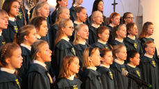 Nidarosdomen sitt jentekor syng under «Salmeboka minutt for minutt». Foto: Vidar Kristensen/Kyrkjerådet
